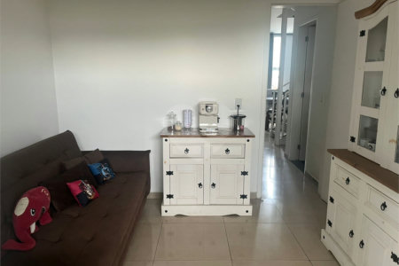 Casa à venda com 3 quartos no condomínio Jd Rebelato, Cotia - SP