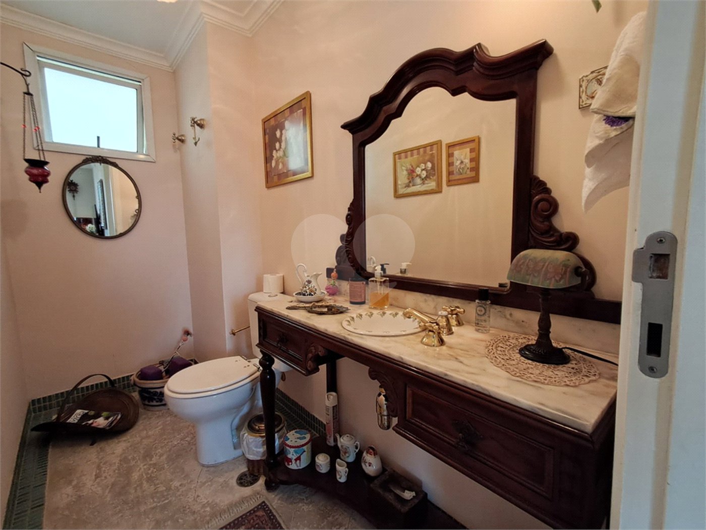 Apartamento à venda com 2 suítes em Vila Romana, São Paulo, SP