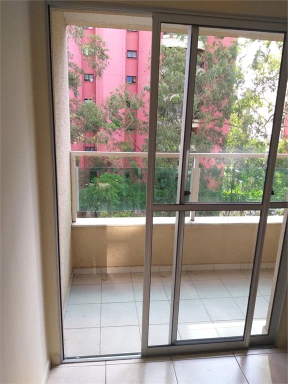 Apartamento à venda com 2 quartos em Vila Suzana, São Paulo, SP