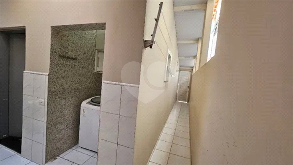 Casa à venda com 3 quartos, sendo 1 suíte, em Loteamento Residencial Vista Linda, São José dos Campos, SP