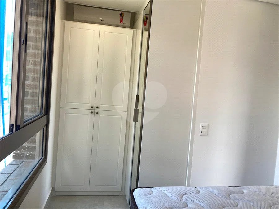 Apartamento à venda com 1 quarto em Pinheiros, São Paulo, SP