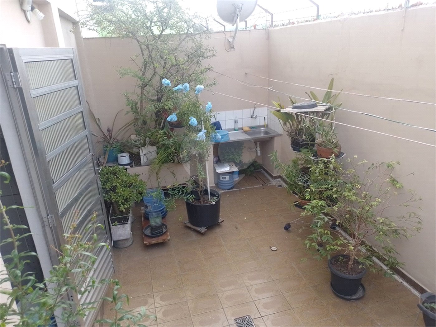 Sobrado à venda com 3 quartos, sendo 1 suíte,  em Tremembé, São Paulo, SP
