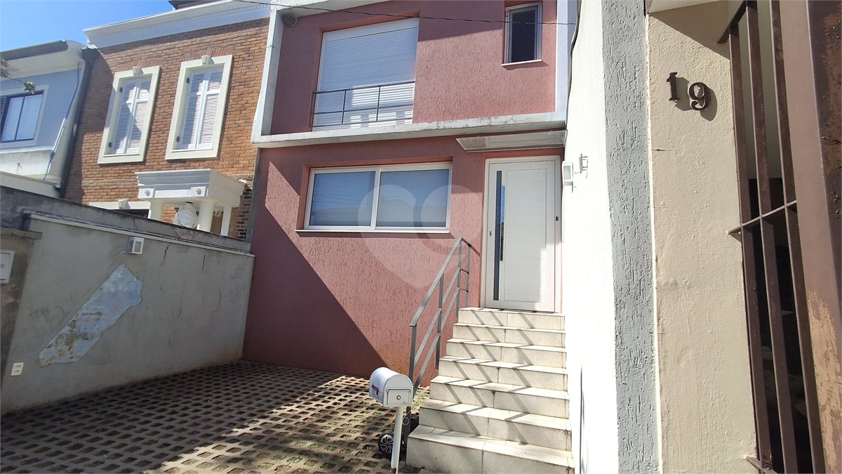 Casa de Vila à venda com 2 quartos, sendo 1 suíte, em Alto da Boa Vista, São Paulo, SP
