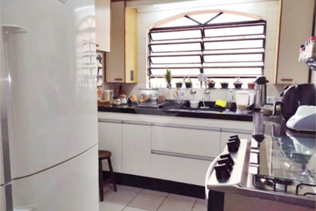 Casa à venda com 5 quartos, sendo 1 suíte, em Água Fria, São Paulo, SP
