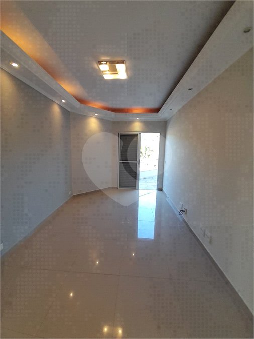 Casa à venda com 4 quartos, sendo 3 suítes, no condomínio Residencial Terras de Vinhedo, Vinhedo - SP