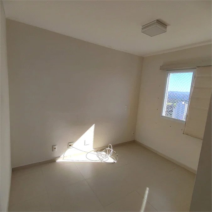 Apartamento à venda com 2 quartos em Jardim Esmeralda, São Paulo, SP
