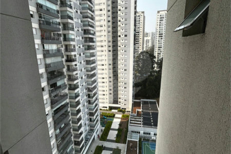 Apartamento à venda com 3 quartos, sendo 1 suíte,  em Jardim Caboré, São Paulo, SP