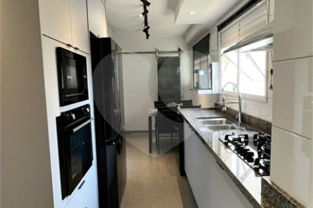 Apartamento à venda com 4 quartos, sendo 3 suítes, em Cambuci, São Paulo, SP
