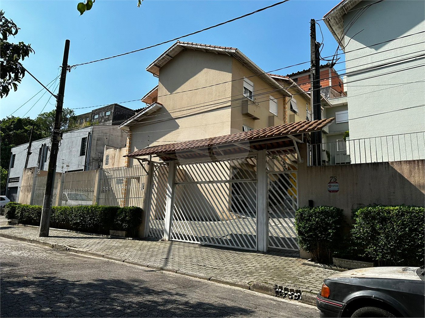 Casa em condomínio à venda com 3 quartos, sendo 1 suíte,  em Jardim Caboré, São Paulo, SP