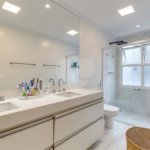 Casa à venda com 4 suítes no condomínio Residencial Canumã, São Paulo - SP