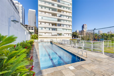 Apartamento à venda com 3 quartos, sendo 1 suíte, em Chácara Santo Antônio (zona Sul), São Paulo, SP