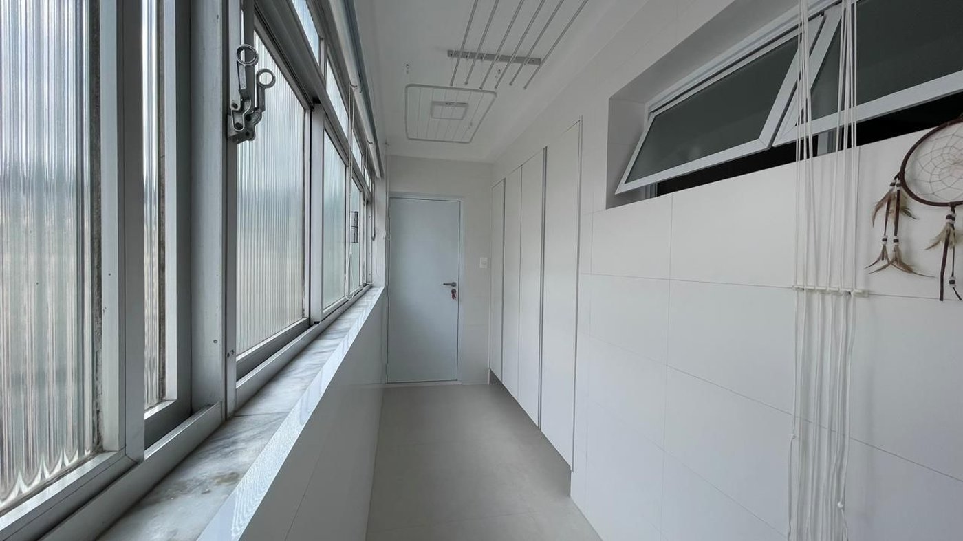 Apartamento com 3 dormitórios à venda, 180 m² por R$ 3.000.000,00 - José Menino - Santos/SP