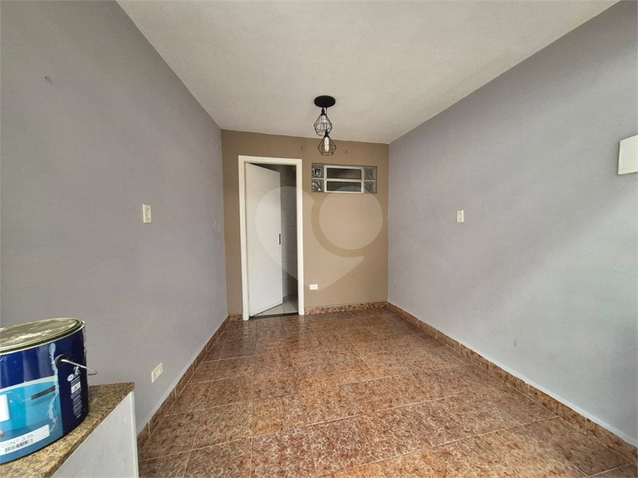 Casa à venda ou para alugar com 3 quartos, sendo 1 suíte, em Parque São Domingos, São Paulo, SP