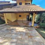 Casa à venda com 3 suítes no condomínio Chácaras do Lago, Vinhedo - SP