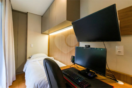 Apartamento à venda com 1 suíte em Vila Suzana, São Paulo, SP