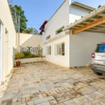 Casa à venda com 5 quartos, sendo 3 suítes, no condomínio Triplex, São Paulo - SP