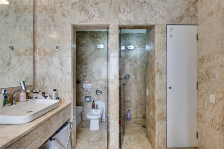 Apartamento à venda com 4 suítes em Jardim Marajoara, São Paulo, SP