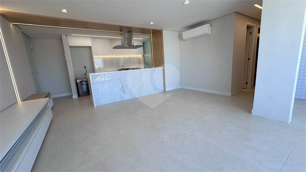 Apartamento à venda com 3 quartos, sendo 1 suíte, em Jabaquara, São Paulo, SP