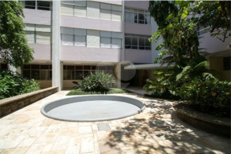 Apartamento à venda com 3 quartos, sendo 1 suíte, em Santa Cecília, São Paulo, SP