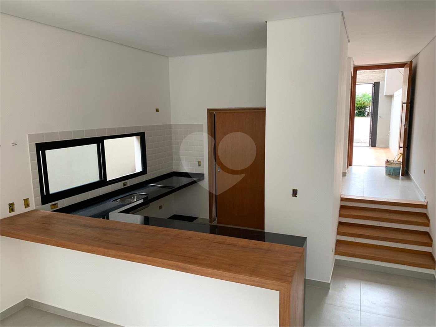 Casa à venda com 3 suítes em Loteamento Loanda, Atibaia, SP