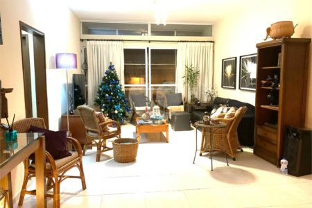 Apartamento Clássico à Venda em Higienópolis com 154m², 3 Dormitórios e 1 Suíte