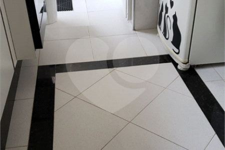 Apartamento à venda - Mooca.