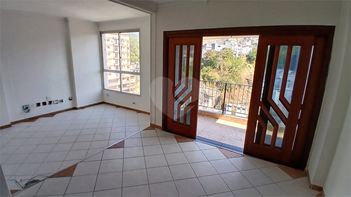 Cobertura à venda com 3 quartos, sendo 1 suíte, em Tijuca, Rio de Janeiro, RJ