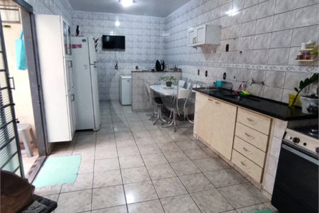 Sobrado à venda com 3 quartos, sendo 1 suíte, em Campos Elíseos, Ribeirão Preto, SP
