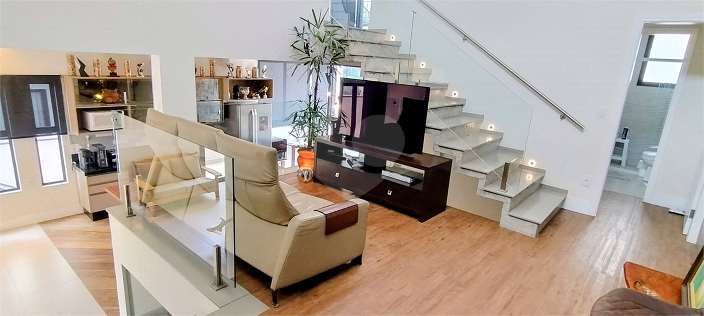 Casa à venda com 3 suítes no condomínio Porto do Sol, Valinhos - SP