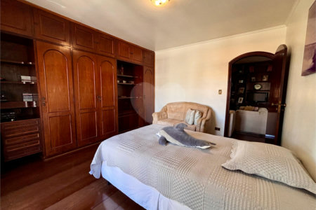 Sobrado à venda ou para alugar com 4 quartos, sendo 2 suítes, em Jardim Franca, São Paulo, SP