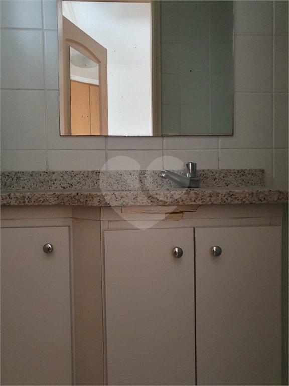 Casa à venda com 2 quartos, sendo 1 suíte,  no condomínio Flamboyant, São Paulo - SP