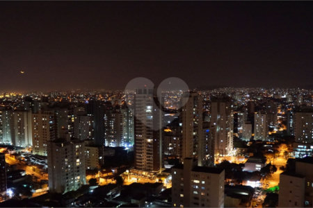 Apartamento à venda com 3 suítes em Santa Teresinha, São Paulo, SP