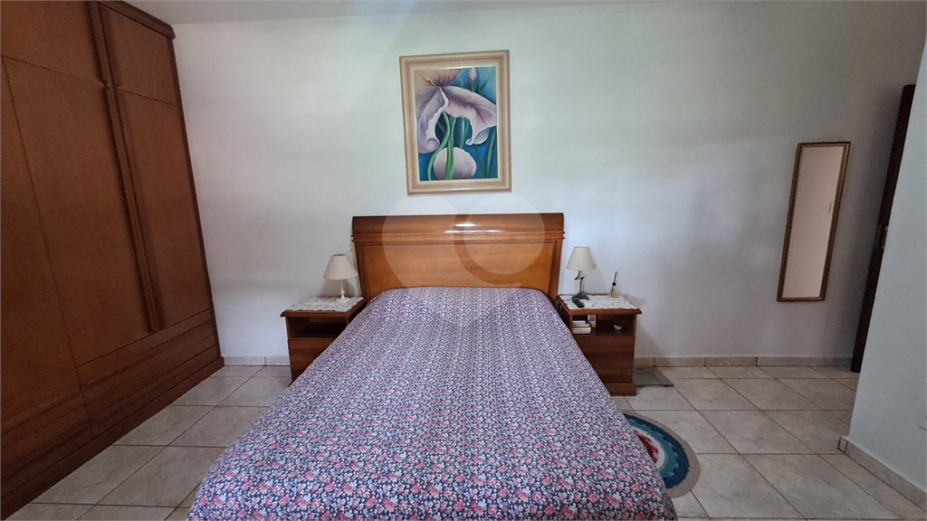 Casa à venda com 3 quartos, sendo 1 suíte, no condomínio Residencial Vale das Laranjeiras, Indaiatuba - SP