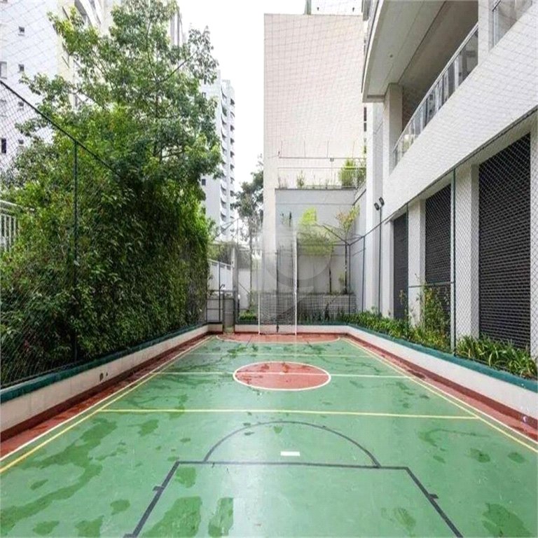 Apartamento à venda com 3 quartos, sendo 2 suítes, em Vila Mariana, São Paulo, SP