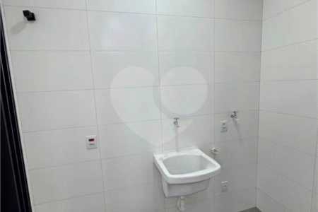 Casa à venda com 3 quartos no condomínio Mearim, São Paulo - SP