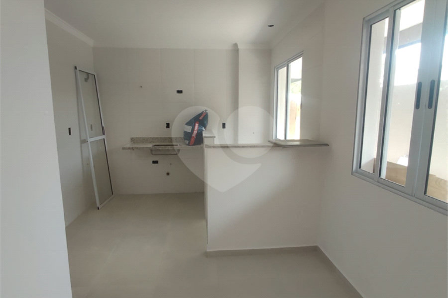 Casa à venda com 1 quarto no condomínio Residencial Pedro Tezin, São Paulo - SP