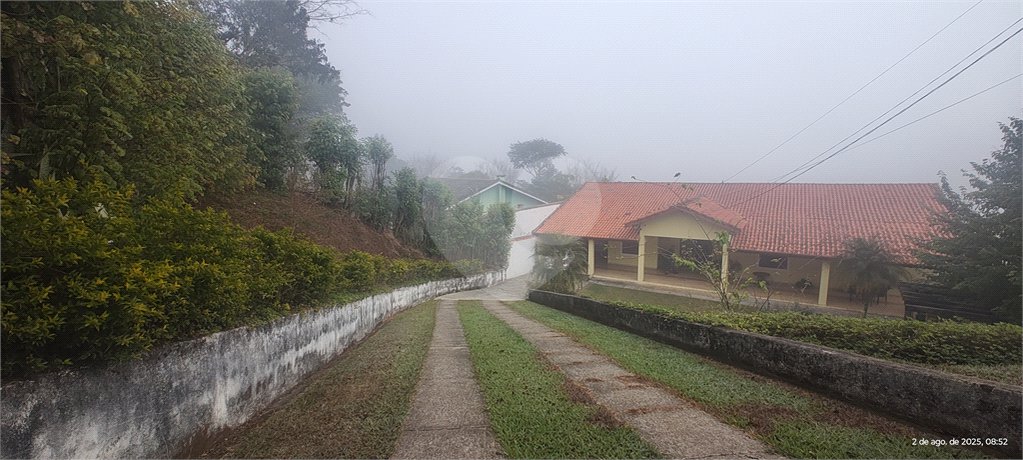 Chácara à venda com 3 quartos, sendo 1 suíte,  no Centro, Nazaré Paulista, SP