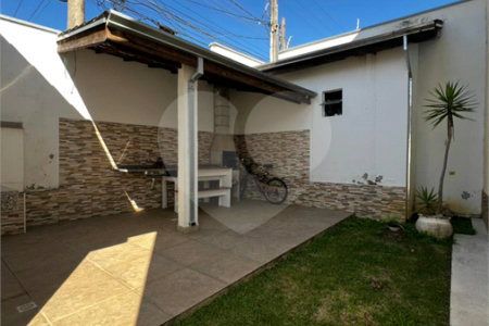 Sobrado à venda com 3 quartos, sendo 1 suíte,  em Vila Suissa, Mogi das Cruzes, SP