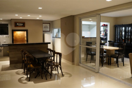Apartamento à venda com 3 suítes em Santa Teresinha, São Paulo, SP