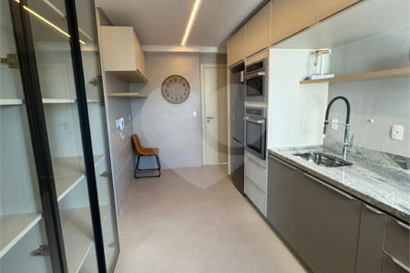 Apartamento à venda com 3 suítes em Urbanova, São José dos Campos, SP