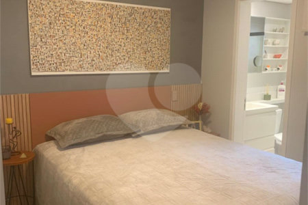 Apartamento à venda com 2 quartos, sendo 1 suíte,  em Barra Funda, São Paulo, SP