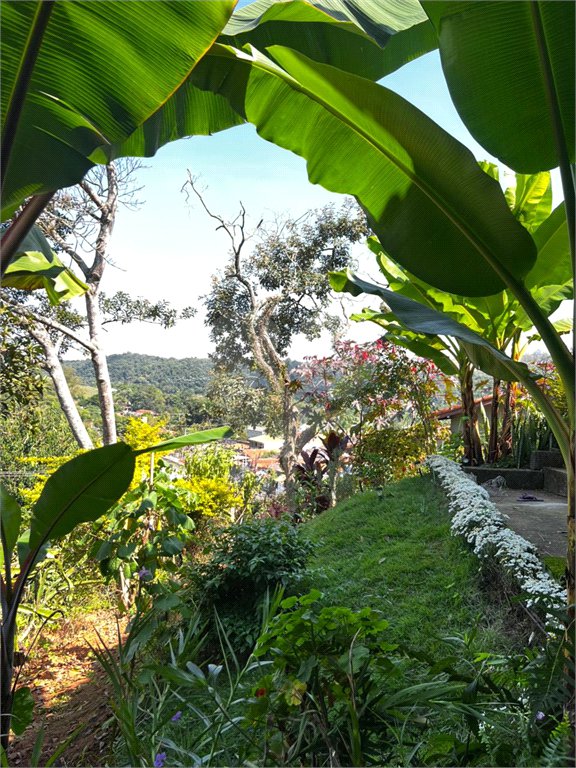 Casa à venda com 3 quartos, sendo 1 suíte, no Centro, Guararema, SP