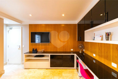 Apartamento para alugar com 4 suítes em Vila Andrade, São Paulo, SP