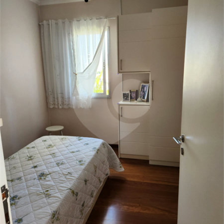 Apartamento à venda com 3 quartos, sendo 1 suíte,  em Vila Monumento, São Paulo, SP