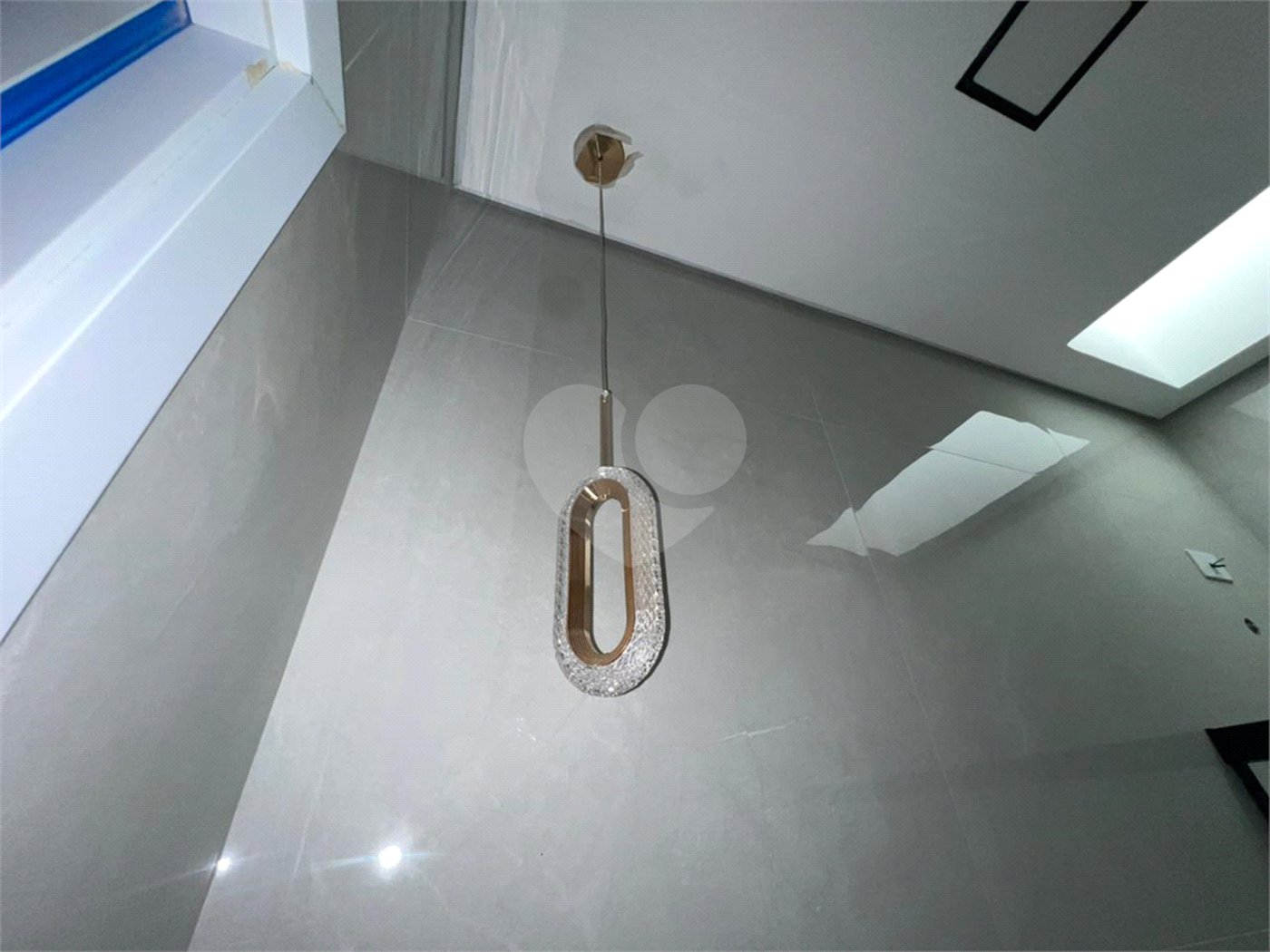 Casa à venda com 3 quartos, sendo 1 suíte, no condomínio Horto Florestal Villagio, Sorocaba - SP
