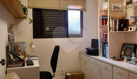 Apartamento à venda com 3 quartos, sendo 1 suíte,  em Ipiranga, São Paulo, SP