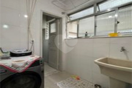 Apartamento à venda com 3 quartos, sendo 1 suíte, em Lagoa, Rio de Janeiro, RJ
