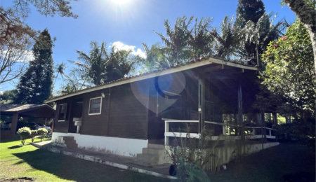 Chácara à venda com 3 quartos em Alpes Paulista (mailasqui), São Roque, SP