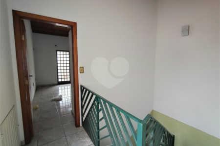 Casa para alugar com 4 quartos, sendo 1 suíte, em Vila Judite, Itapetininga, SP