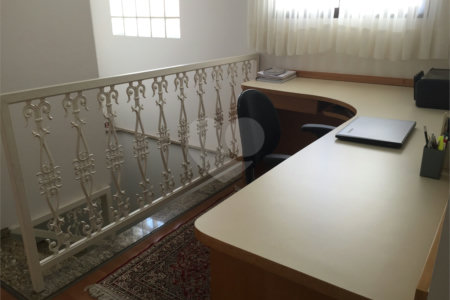 Casa à venda com 3 quartos, sendo 1 suíte,  em Vila Gustavo, São Paulo, SP